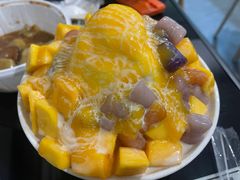 芒果芋圆牛奶绵绵冰-水牛奶皇后糖水铺(深圳总店)