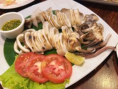 -Dang restaurant (patong phuket)