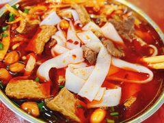 -正宗向东街新化特色牛肉粉馆(一中店)