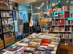 -武汉境自在書店