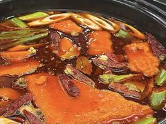 -灌县老妈砂锅串串香(万科红生活广场店)