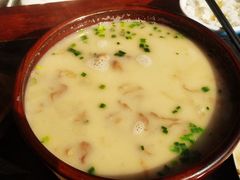 -老来福·非遗酸汤兔(凯旋路店)