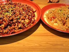 -先启半步颠小酒馆(虹桥龙湖天街店)