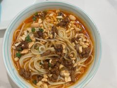 -姚姚酸菜鱼·金戈戈香港豉油鸡(喜荟城联名店)