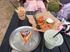 -J Create城市露营咖啡·简餐·宠物(上海动物园店)