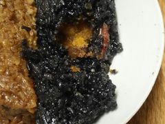 乌米蛋黄肉粽-金太粽(上海弄堂第一粽店)