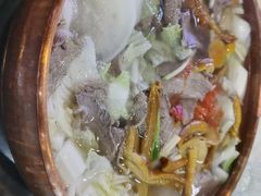 -九寨特色牦牛肉汤锅 羊肉汤锅