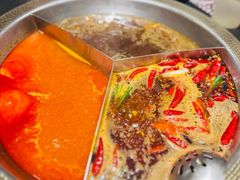 -廖掌柜·重庆鲜货火锅(上海首店)