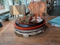 -蜜桃餐厅·伴山(湖滨商业街店)