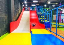 -蹦贝运动中心·蹦床·攀岩·闯关(龙岗店)