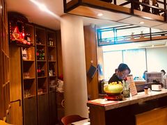 -有红鸡毛店·川菜(建设路店)