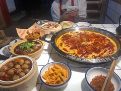 -贤合庄卤味火锅(时代广场店)