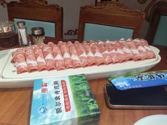 -额尔敦传统涮.冰煮羊火锅(乌兰察布体育场店)