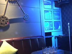 -泡沫BUbbLE量贩式KTV(金沙江路店)