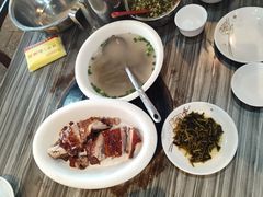 -姐妹临高乳猪店(海垦路店)