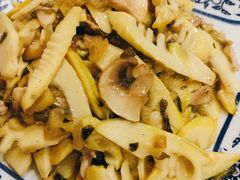 -邱记私房菜·十八年本地菜