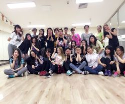 门面-Hyun极炫舞蹈