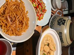 -吃饭皇帝大土家民族菜(荟聚店)