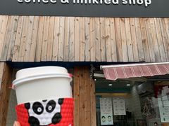 -熊猫一间店欧式奶茶铺