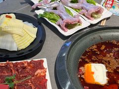 -生活如沸·顺德水牛奶火锅(大学路店)