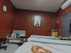 -国医整脊馆(武夷路店)