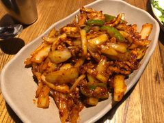 五花肉炒章鱼-包装马车·韩国料理·포장마차