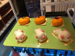 -盛宴标帜西餐厅龙虾.鲍鱼•牛排(重庆喜来登大酒店)