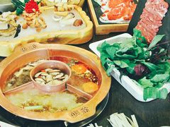 菌王奇香锅-滇釜火锅·能喝汤的火锅(车公庄店)