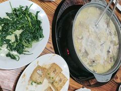 -侠成水上农庄(工业大道店)