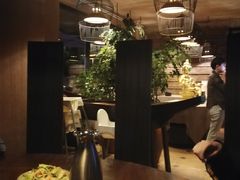 大堂-Local泰莲庭(虹鳟鱼店)