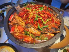 -鸣记脆皮烤鱼·海鲜烤鱼(三八广场店)