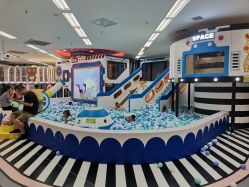 -孩子王童乐园(西安盛龙店)