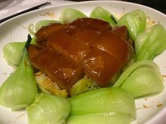 岭南东坡肉-臻宝中餐厅·大连菜·海鲜·融合菜(大连一方城堡豪华精选酒店)