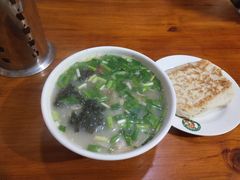 -正宗刘记不翻汤(和园店)