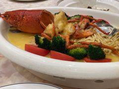 -沪华海鲜大酒楼(南汇店)