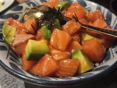 三文鱼牛油果波奇-筱田の食堂·izakaya(淮海中路店)