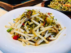 -魏铭鱼头捞饭(晋阳路店)