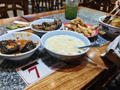 -湘下佬·老长沙吃货铺(酃湖万达店)