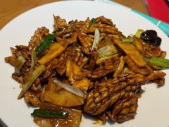 爆炒腰花-春水锅贴·传统鲁菜(大明湖店)
