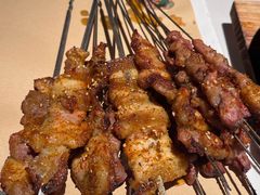 -蚝堡海鲜·威海菜·海肠捞饭·烧烤·亚洲吃蚝公司(幸福门店)