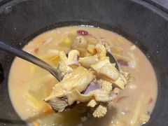 土鸡菌汤锅-芸山季·云南野生菌火锅(宝能环球汇店)