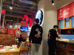 大堂-么肆烤肉·中式自助·烤肉大排档(街道口季佳PAI店)