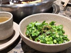 -肖肖酸萝卜鱼火锅(总店)