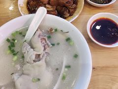 -明红蹄花(糍粑店街店)