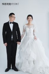 -巴黎婚纱摄影工作室