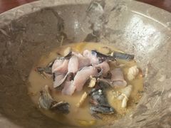-姚记抚仙湖野生菌石锅鱼庄