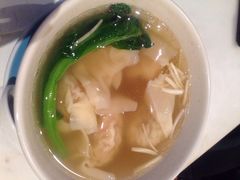 -港丽餐厅(正大店)