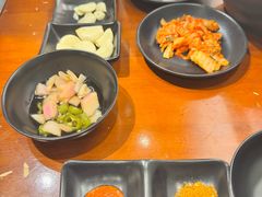 -肉甲韩国木炭烤肉(新壹街1店)