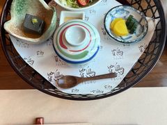 -Tsuru鹤日本料理(静安香格里拉店)