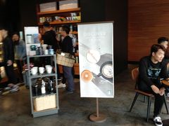 -星巴克(潍坊泰华广场店)